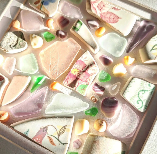Wonderland in Bloom 🍄🌷 - Sea Treasure Frame