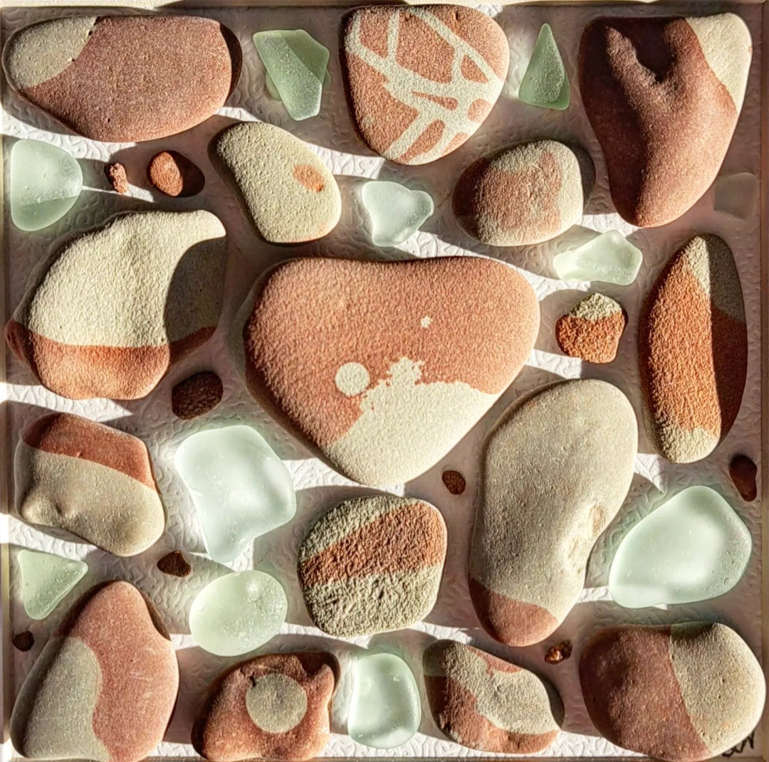 The Sandman's Painted Stones - Sea Treasure Frame