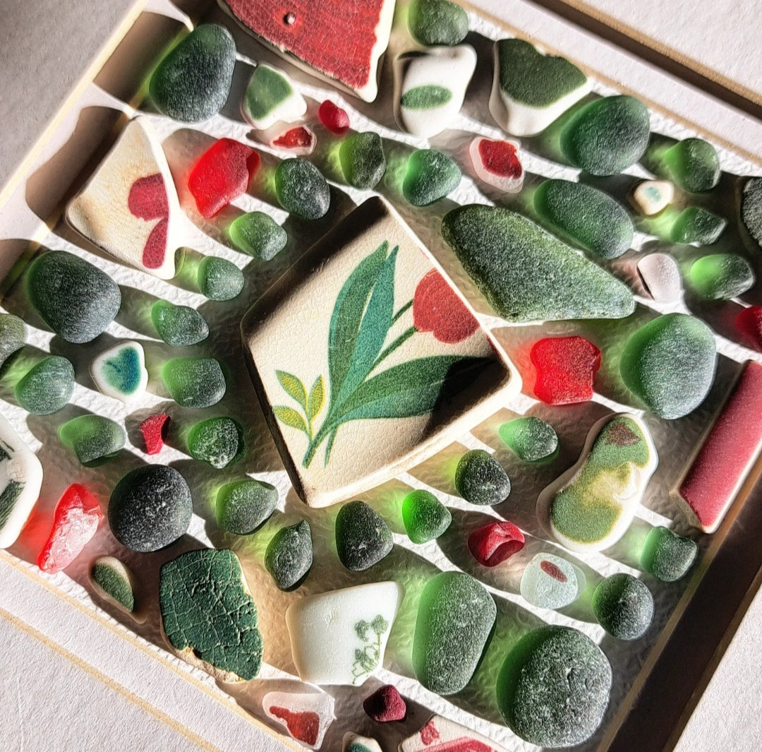 The Hidden Blossom - Sea Treasure Frame