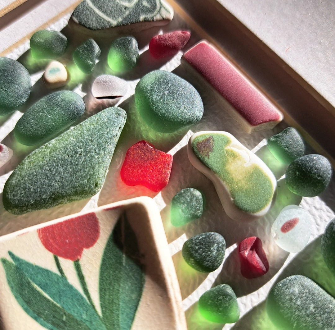 The Hidden Blossom - Sea Treasure Frame